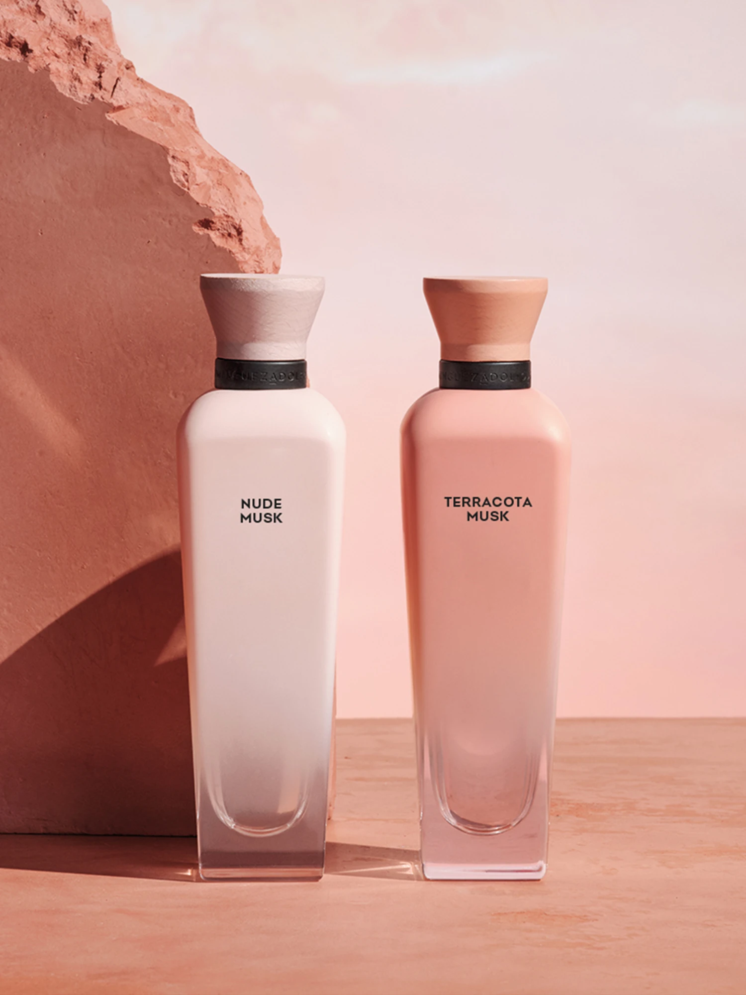 AD PERFUMES 07